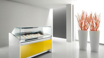 
                CATEGORIA PRODOTTI : VETRINE GELATERIA :: PRODOTTO : VETRINA MODELLO ALBA SQUARED | SABA ARREDAMENTI